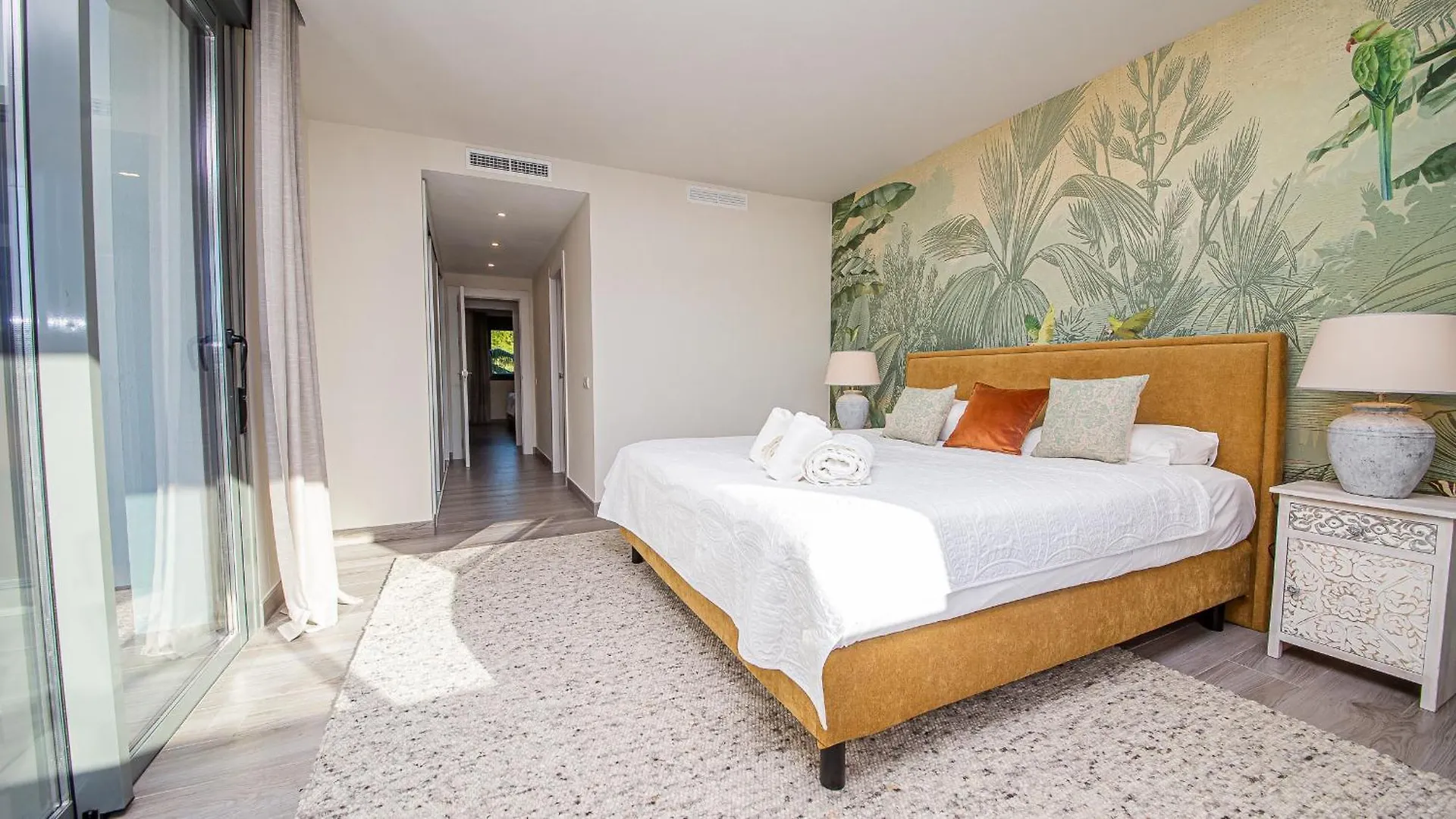 Casares Green 5 2B